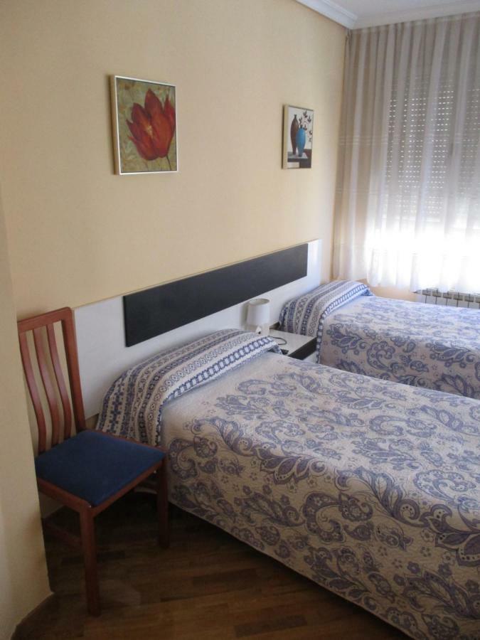 Hostal Becares Palencia Dış mekan fotoğraf