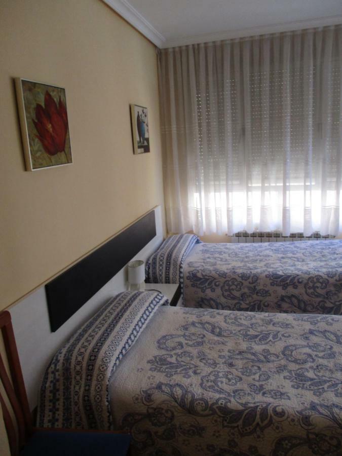 Hostal Becares Palencia Dış mekan fotoğraf
